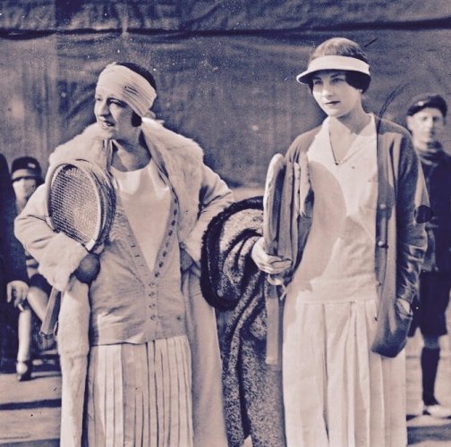 Lenglen_Wills_Match_of_the_Century_1926_2_(instant)_(cropped)